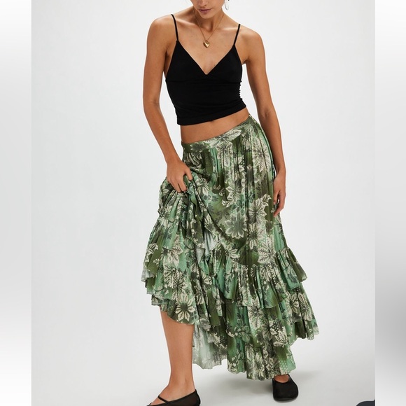 Marietta Maxi Skirt sz Med NWOt - Picture 1 of 4